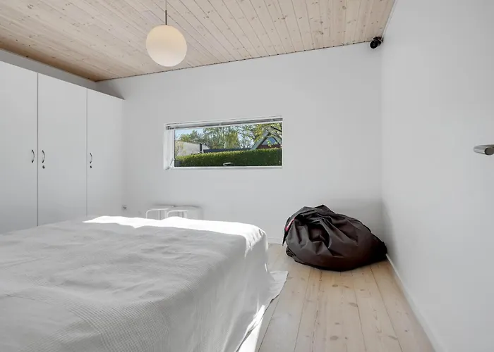 With Fireplace I Feriehus